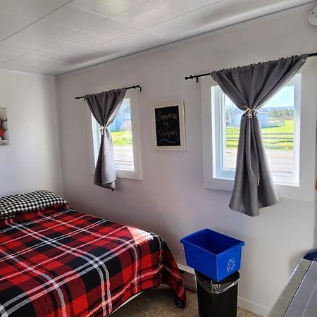 Les Cabines Sur Mer Cap-des-Rosiers Kamer foto