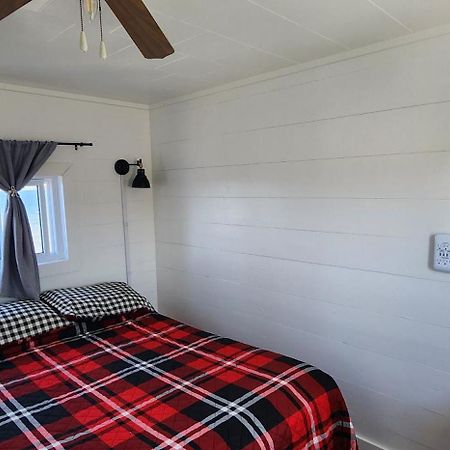 Les Cabines Sur Mer Cap-des-Rosiers Kamer foto