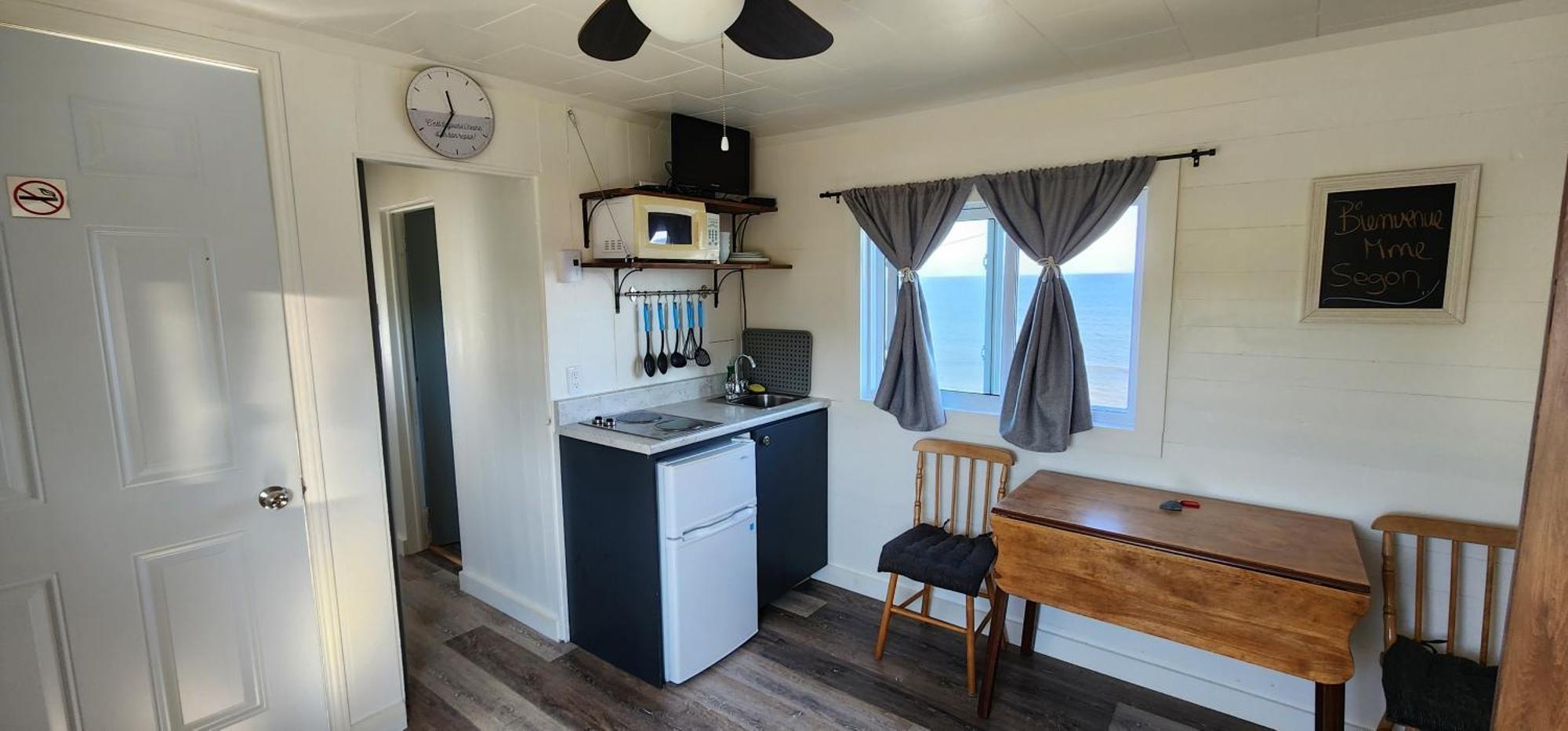 Les Cabines Sur Mer Cap-des-Rosiers Kamer foto