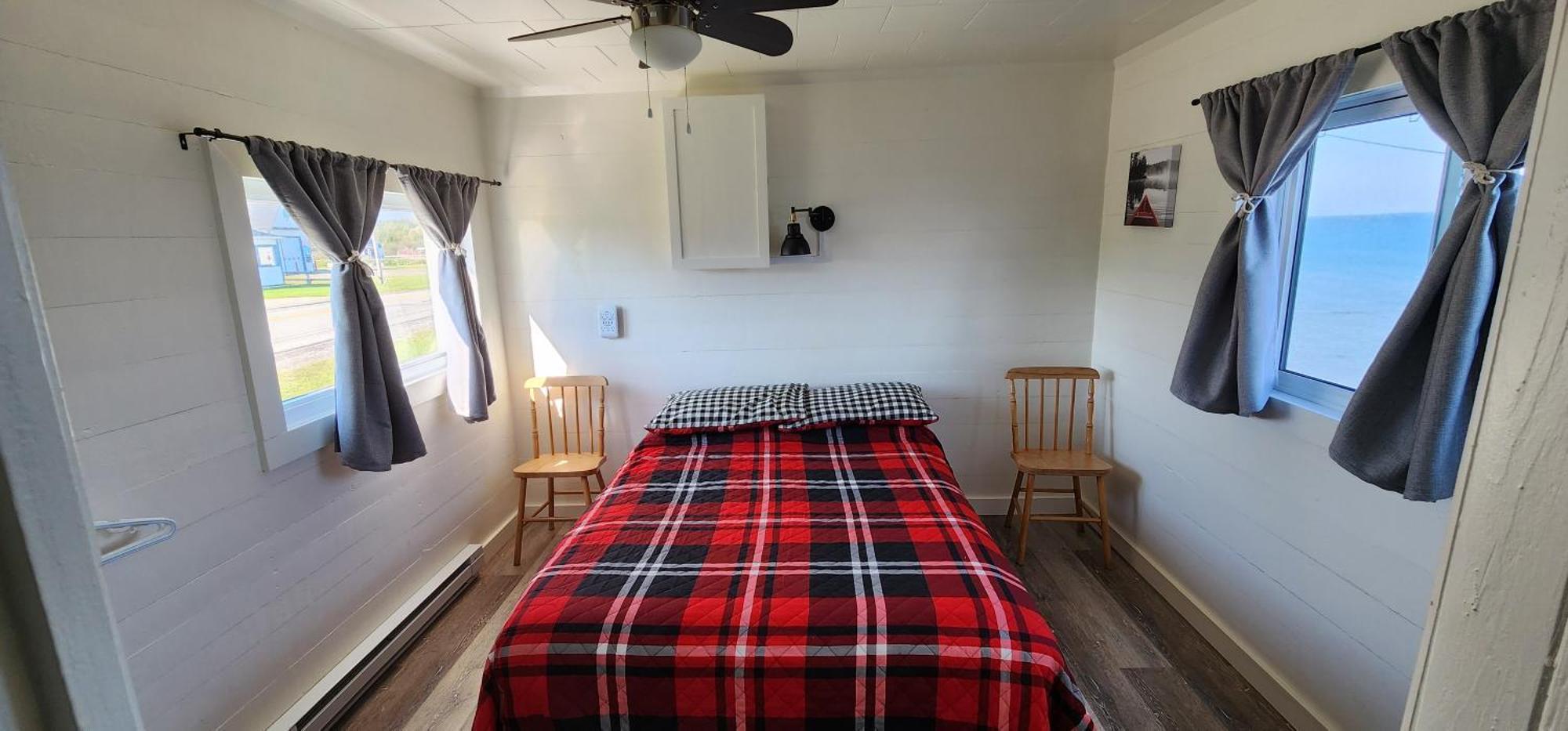 Les Cabines Sur Mer Cap-des-Rosiers Kamer foto