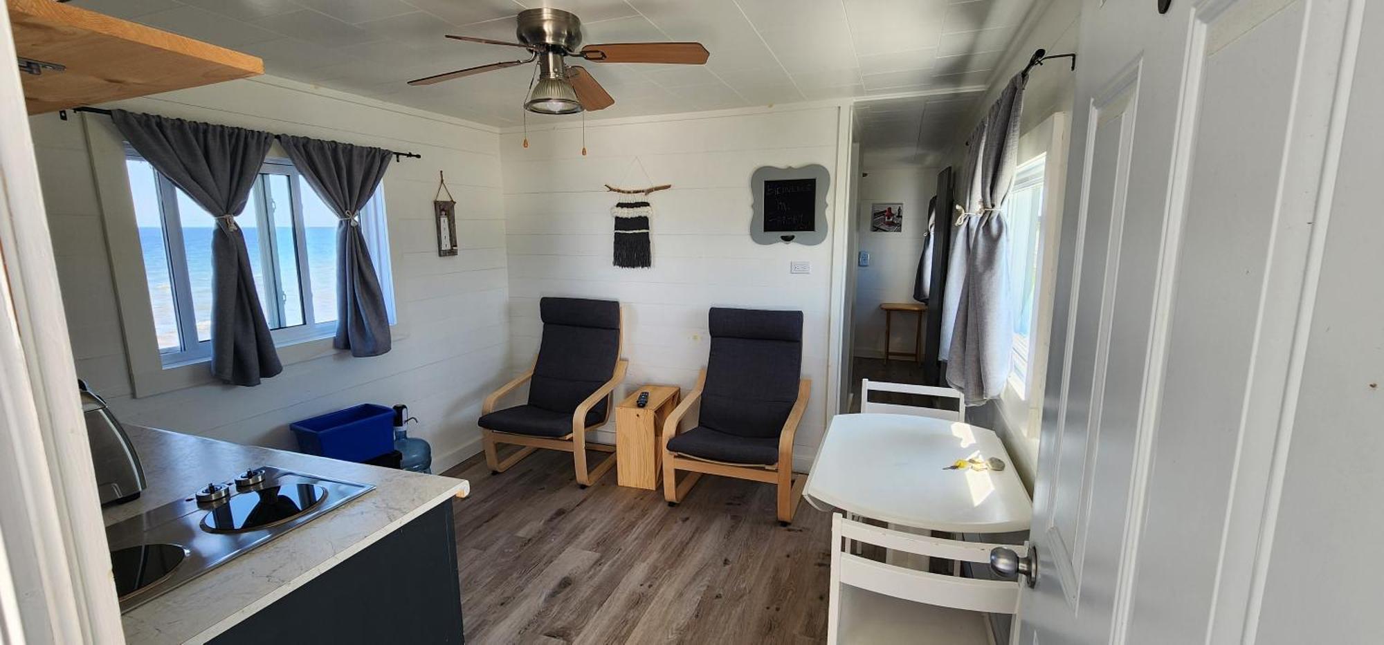 Les Cabines Sur Mer Cap-des-Rosiers Kamer foto